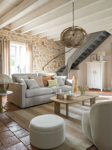 Pourquoi faire appel à un architecte d’intérieur pour rénover votre maison en Provence ?